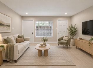 1223 Augusta Dr APT 21, Houston, TX 77057