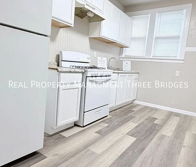 5533 Grace Ave — Photo 17