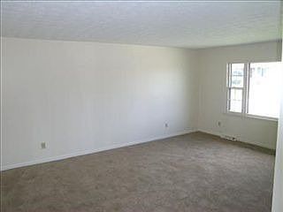 1st image of 3816 Plantation Dr