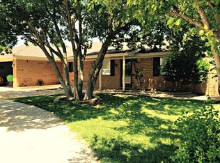 905 SW 8th St, Seminole, TX 79360