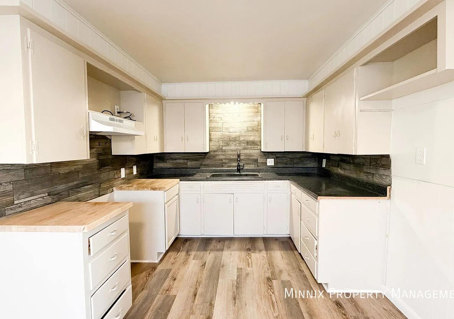 Idalou for Rent | 3 bedroom/2 bath | 214 E. 6th. St. — Photo 2
