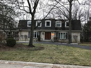 1875 Edgewood Rd, Highland Park, IL 60035