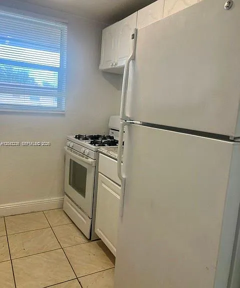 3903 SW 78th Ct #205 — Photo 5