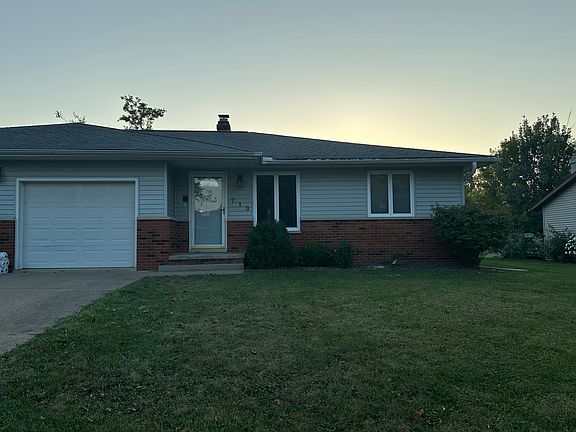 3rd image of 711 & 713 Crestview Dr #713