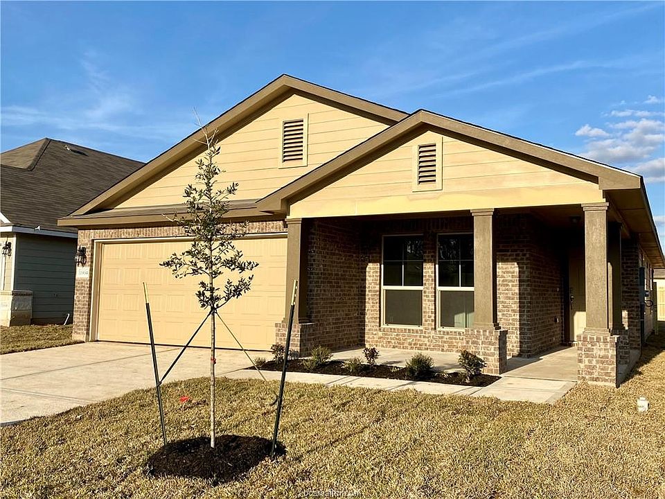 1st image of 1934 Thorndyke Ln