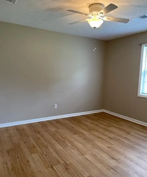 152 Jasper Ct #1 — Photo 8