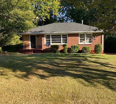 2nd image of 943 Sherwood Cir