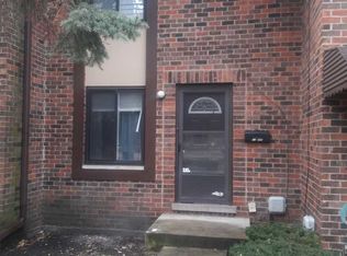 1S222 Dillon Ln, Villa Park, IL 60181