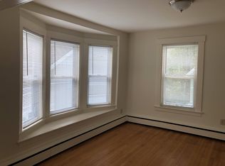 108 Kenduskeag Ave, Bangor, ME 04401