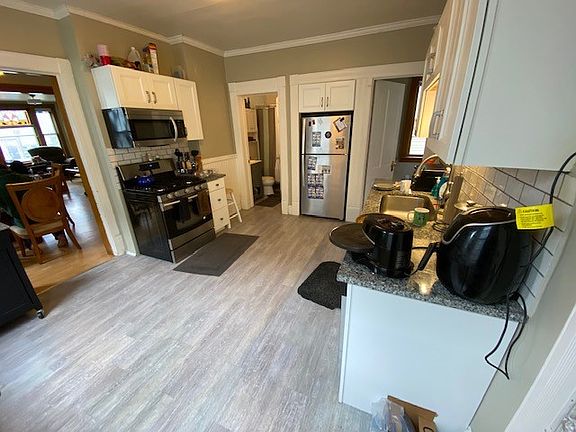 2nd image of 1834 N Warren Ave #1