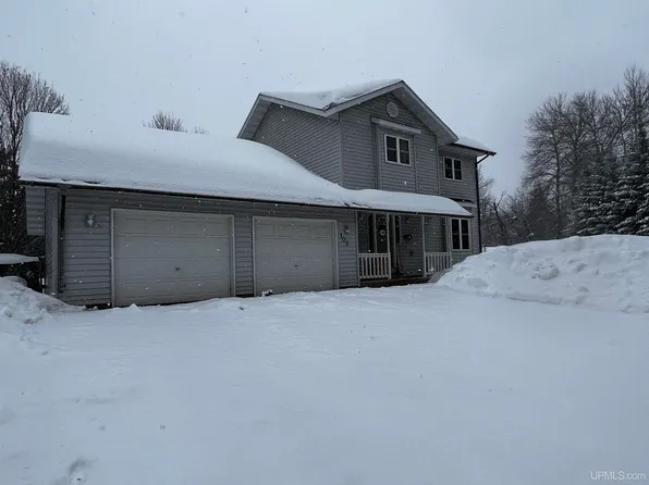 105 10th Ave N, Hurley, WI 54534