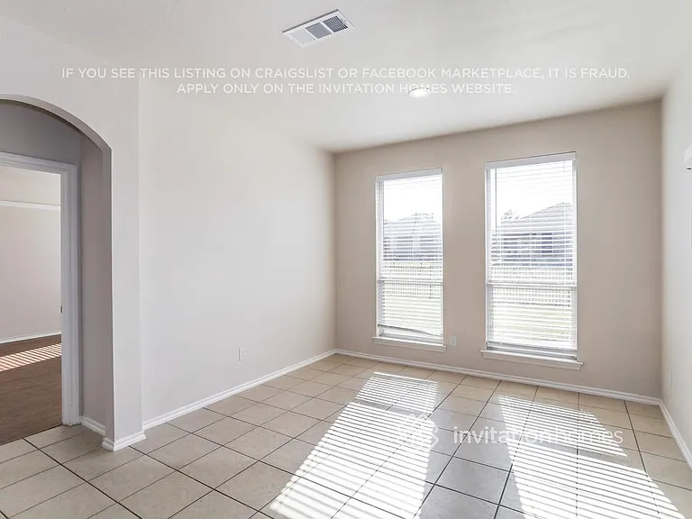 3832 Brandywine Ln — Photo 6