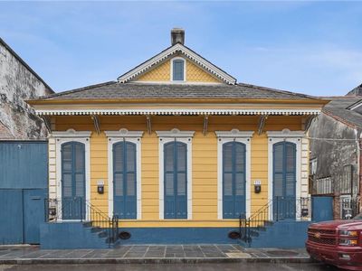 820 Saint Ann St #B, New Orleans, LA, 70116