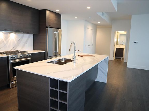 5th image of 1181 Sunset Dr #1604