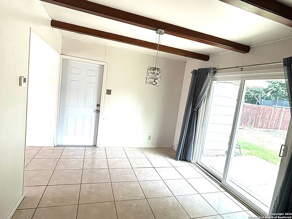 4th image of 4311 SUN GATE ST