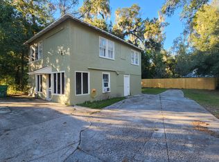 415 W Howry Ave #A, Deland, FL 32720