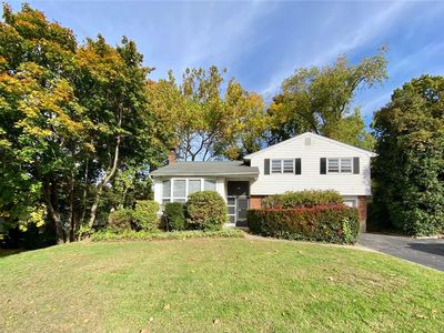35 Henry Drive, Glen Cove, NY, 11542