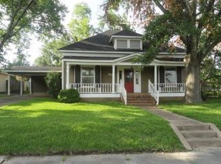 307 E Ragley St, Henderson, TX 75654