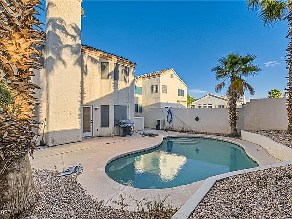 4th image of 3525 Tuscany Village Dr
