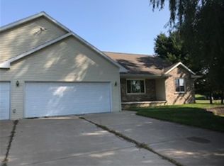 3262 Rose Haven Trl, Green Bay, WI 54313