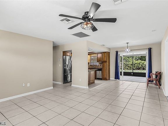 4th image of 2205 Lotus Rd
