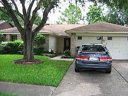 1st image of 13406 Chipman Glen Dr