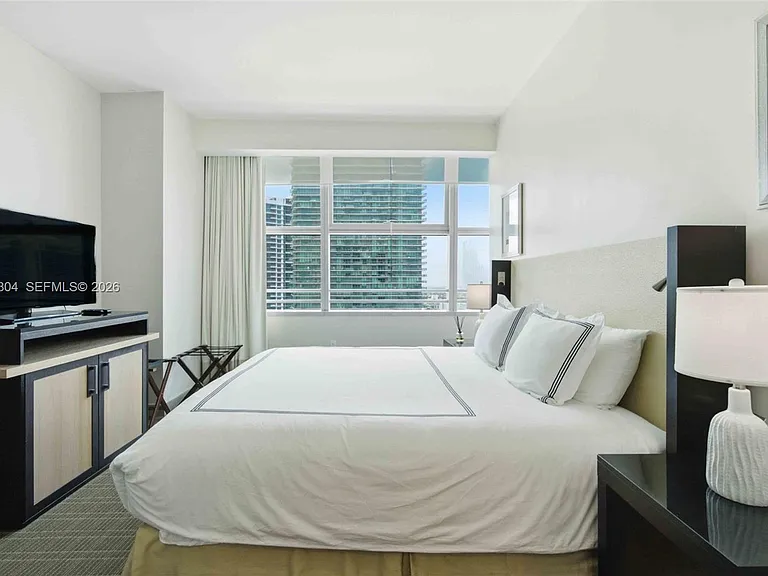 1395 Brickell Ave #2902 — Photo 12