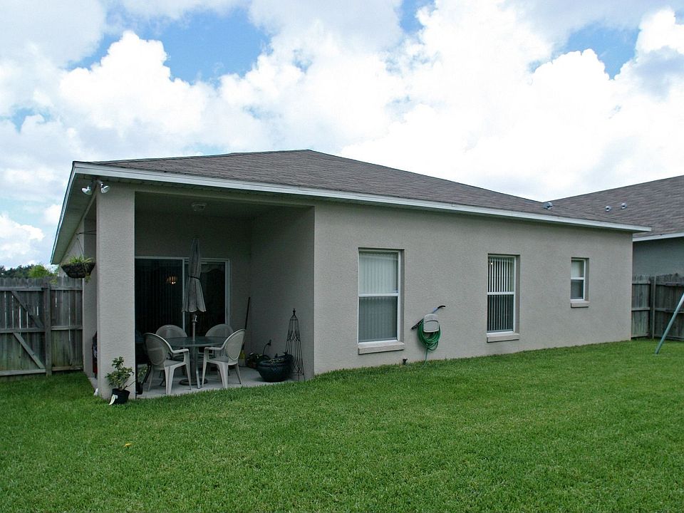 1st image of 251 Clydesdale Cir