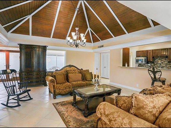 2nd image of 5703 Melaleuca Drive