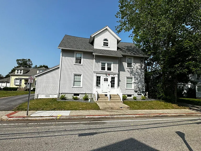 31 Grove St — Photo 2