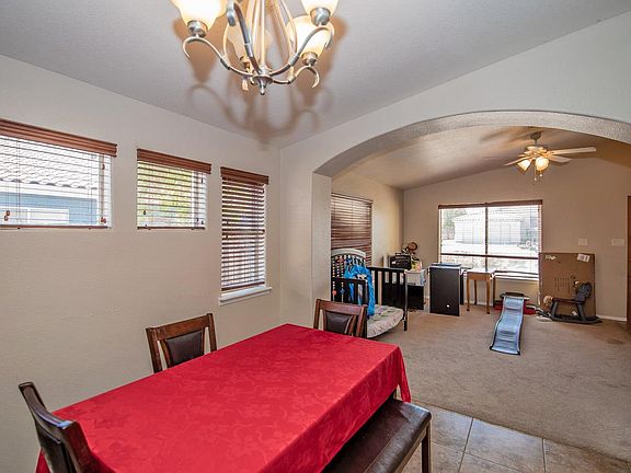 5th image of 14828 E 54th Dr