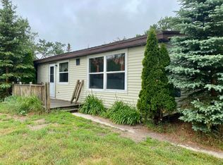 15 Clubhouse Dr, Kincheloe, MI 49788