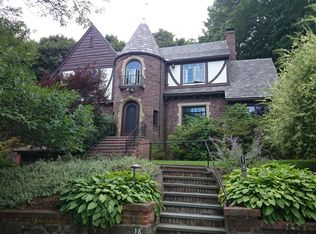 18 Quincy Rd, Newton, MA 02467