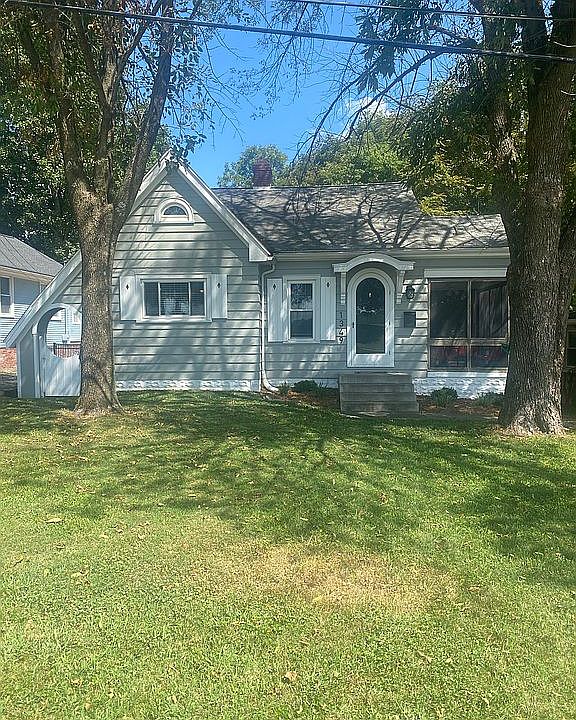 1st image of 1349 Mesker Park Dr