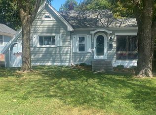 1349 Mesker Park Dr, Evansville, IN 47720