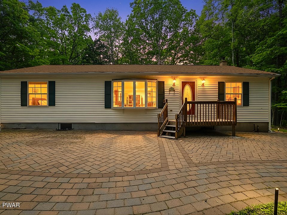 1st image of 58 Aspen Ridge Dr