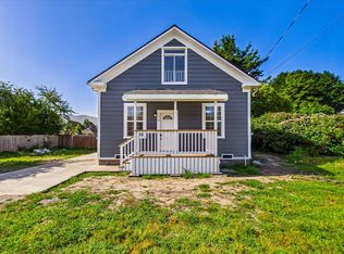 4 Painter St, Rio Dell, CA 95562