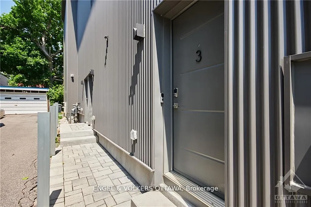 2 bed, $2,900 — Photo 2