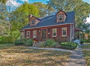 10 Bayberry Ln, Cohasset, MA 02025