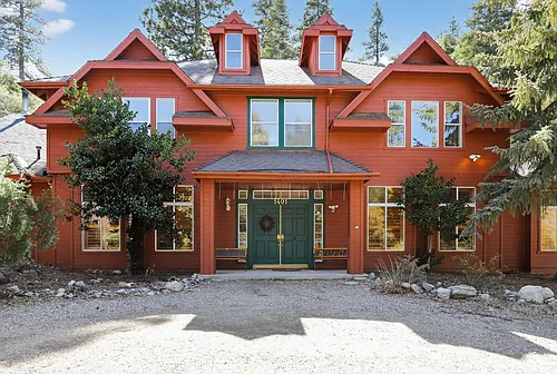 1401 Zion Way Photo 1