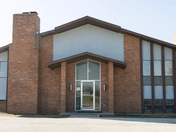 358 W Southampton Dr