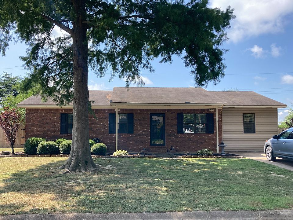 2nd image of 201 Ada Ave E