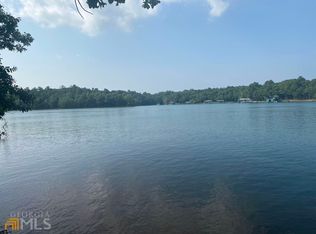 2 Pointe Sidney Dr, Hartwell, GA 30643