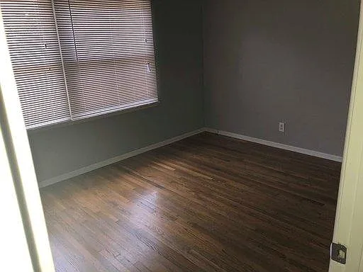 12103 Woodbridge St — Photo 10