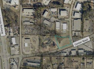 31 Center Rd, Cartersville, GA 30121