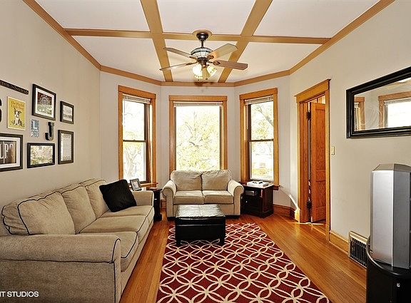 2nd image of 2617 N Francisco Ave #2