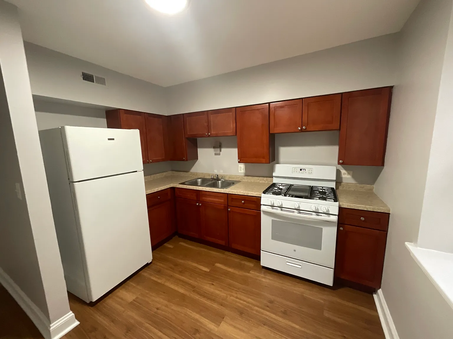 1 bed, $1,150 — Photo 3