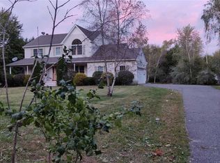 2425 Oaklawn Ave, Southold, NY 11971