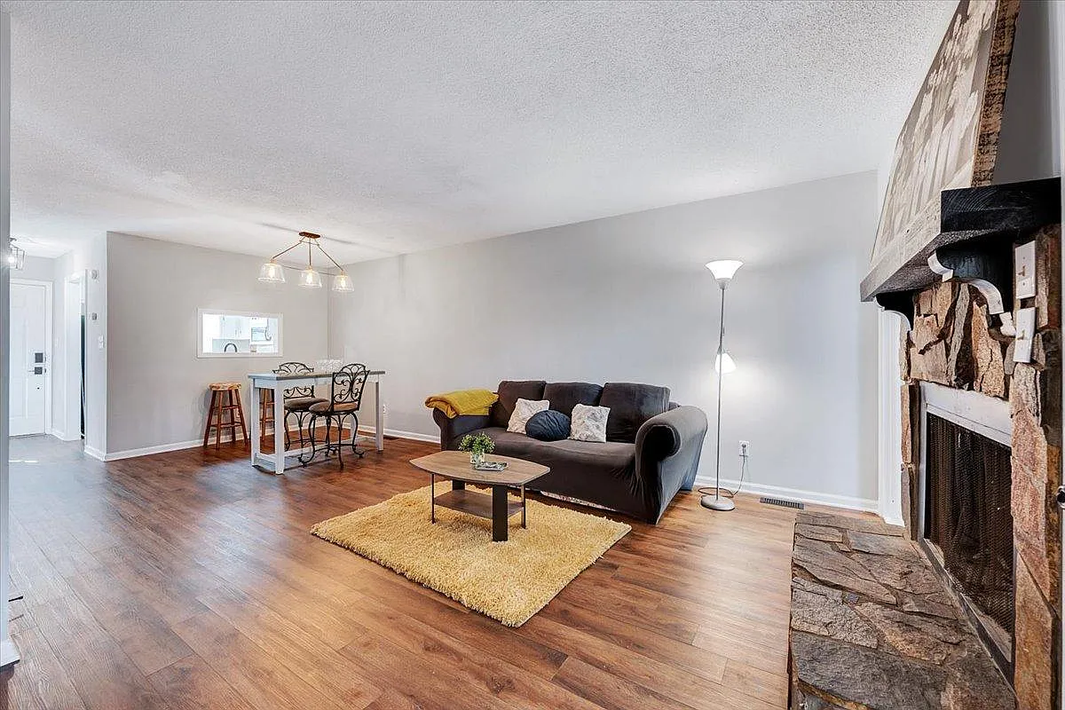 5508 Kaplan Dr — Photo 4