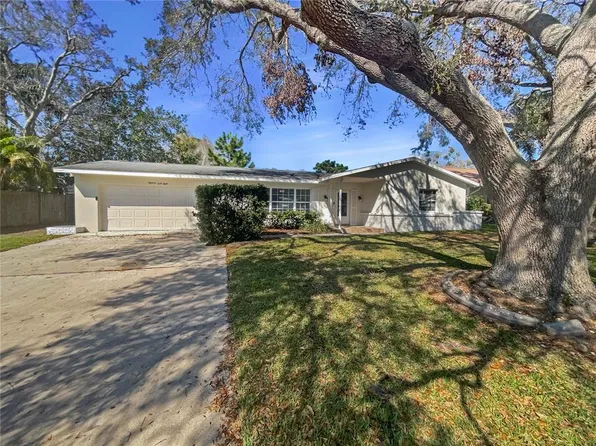 1848 Redcoat Ln, Clearwater, FL 33764